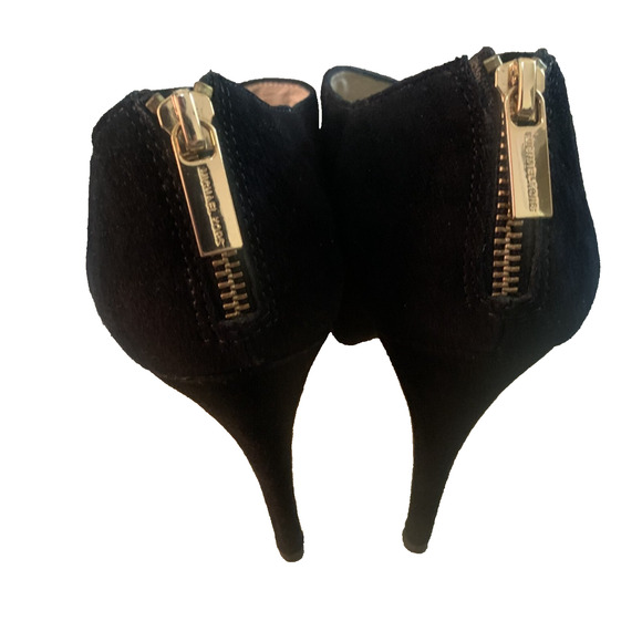 MICHAEL KORS ELENA CROSS STRAP BLACK SUEDE HEELS 8.5M- EUC -WORN ONCE! - Picture 8 of 14